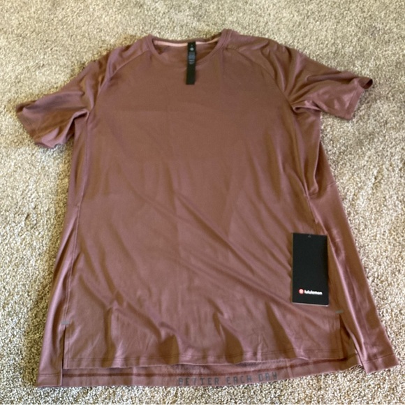 Lululemon Mens Shirt License to Train Short-Sleeve XL Spiced Chai Classic NWT - Picture 1 of 6